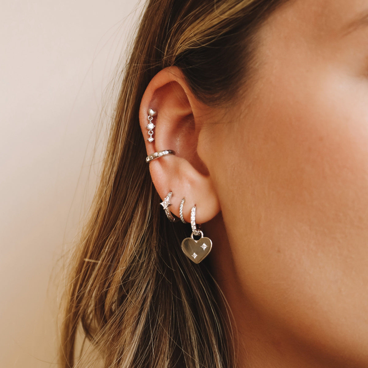 Piercing Attraction Piercing Nébuleuse